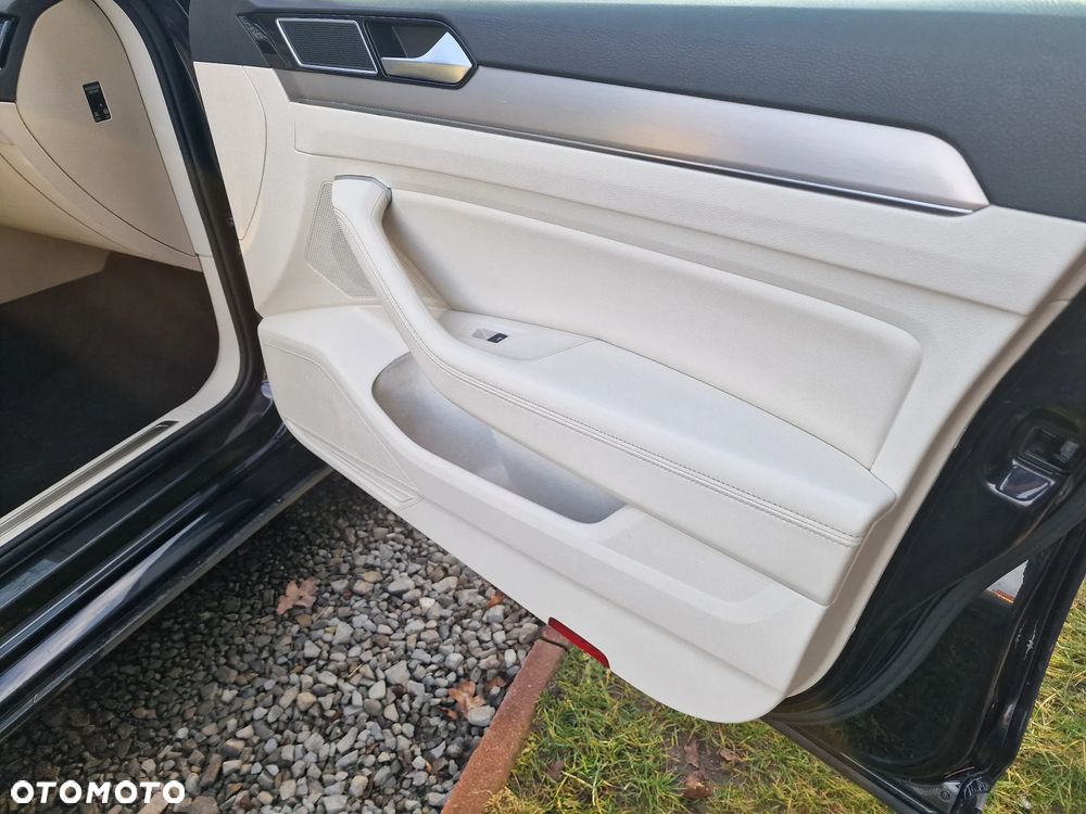 Volkswagen Passat 1.8 TSI BMT Highline DSG - 14
