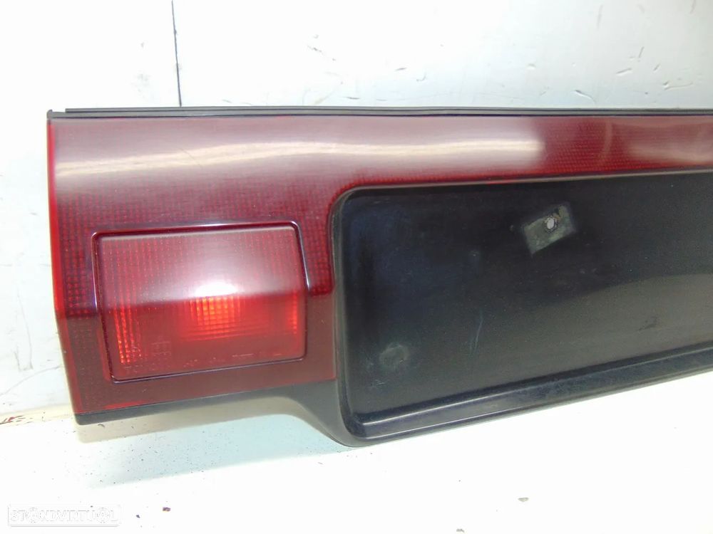 Toyota Corolla GL Liftback placa refletora - 2
