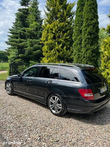 Mercedes-Benz Klasa C 250 CDI BlueEff 4-Matic Elegance - 2