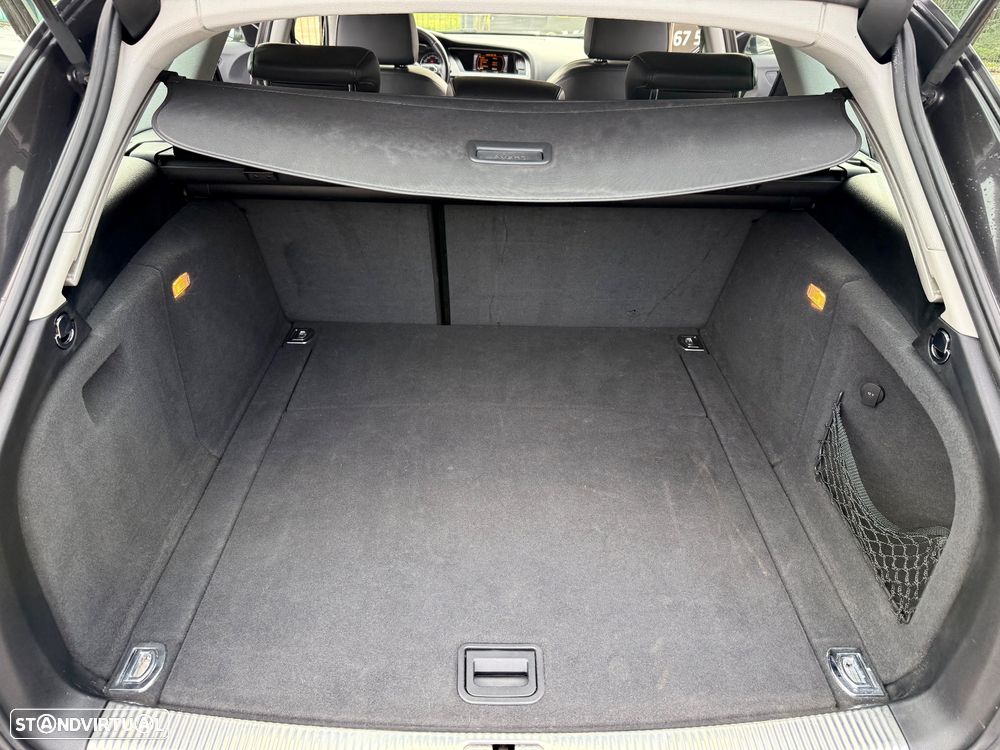 Audi A4 Avant 2.0 TDi S-line - 36