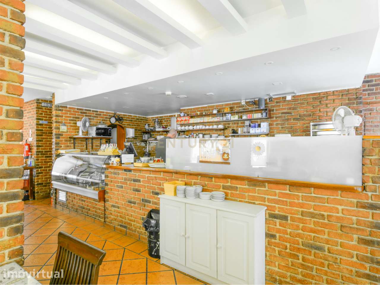 ​Espaço Comercial com Esplanada | Rendimento Imediato | S. Domingos de - Grande imagem: 2/31