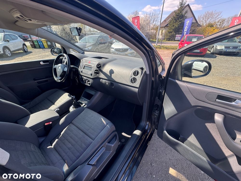 Volkswagen Golf Plus 1.9 TDI Comfortline - 23