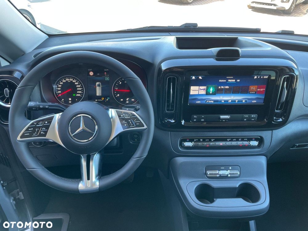 Mercedes-Benz Vito - 11