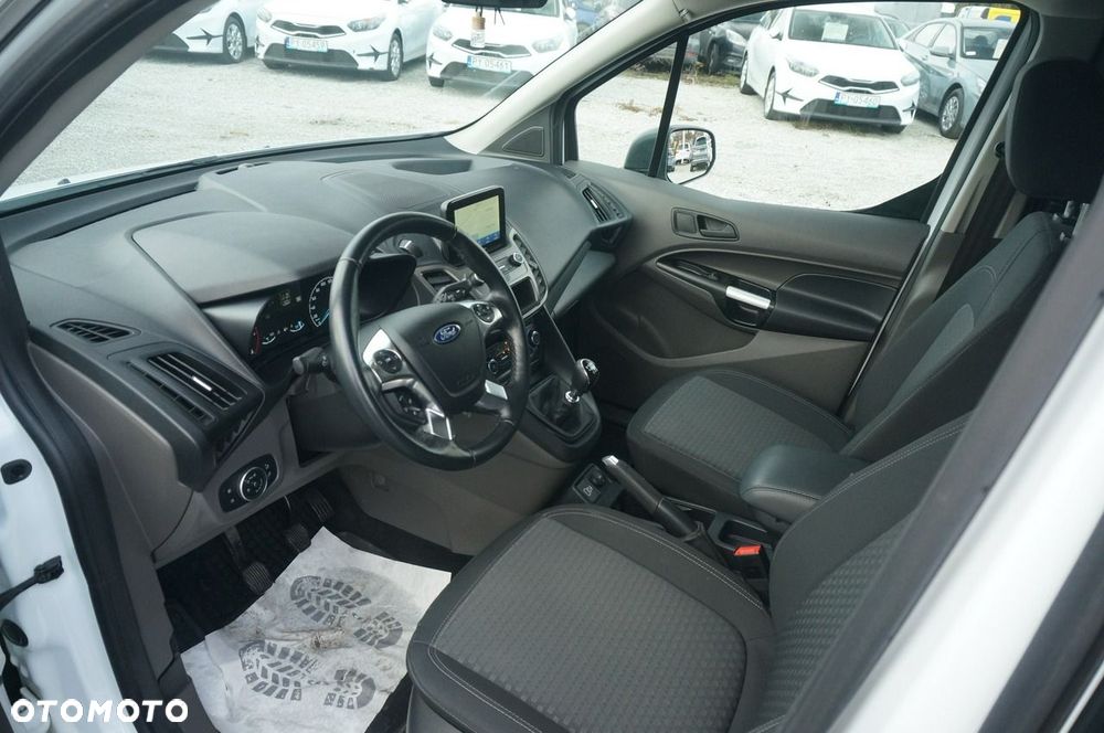 Ford Transit Connect - 20