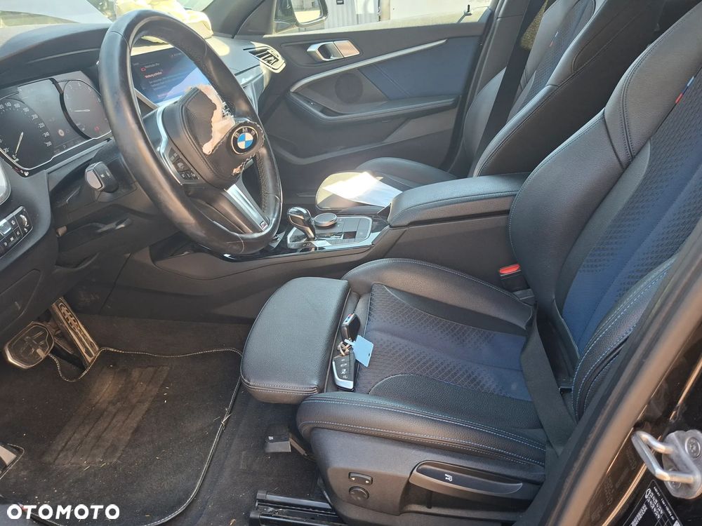 BMW Seria 1 118i M Sport - 15