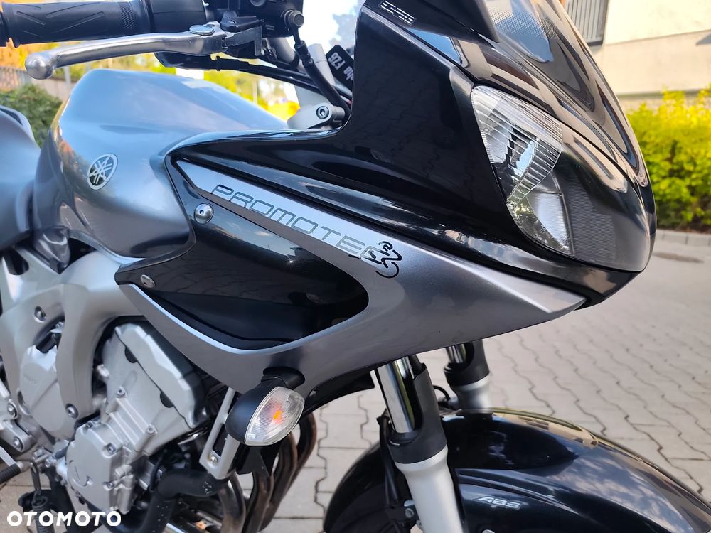 Yamaha FZ6 - 16