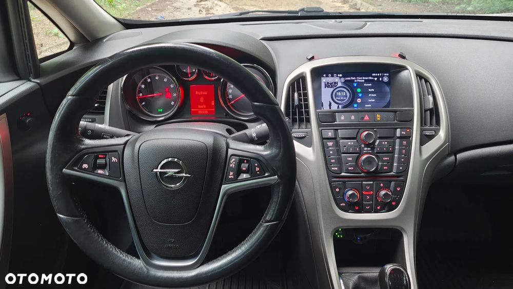 Opel Astra 1.4 T Cosmo - 16