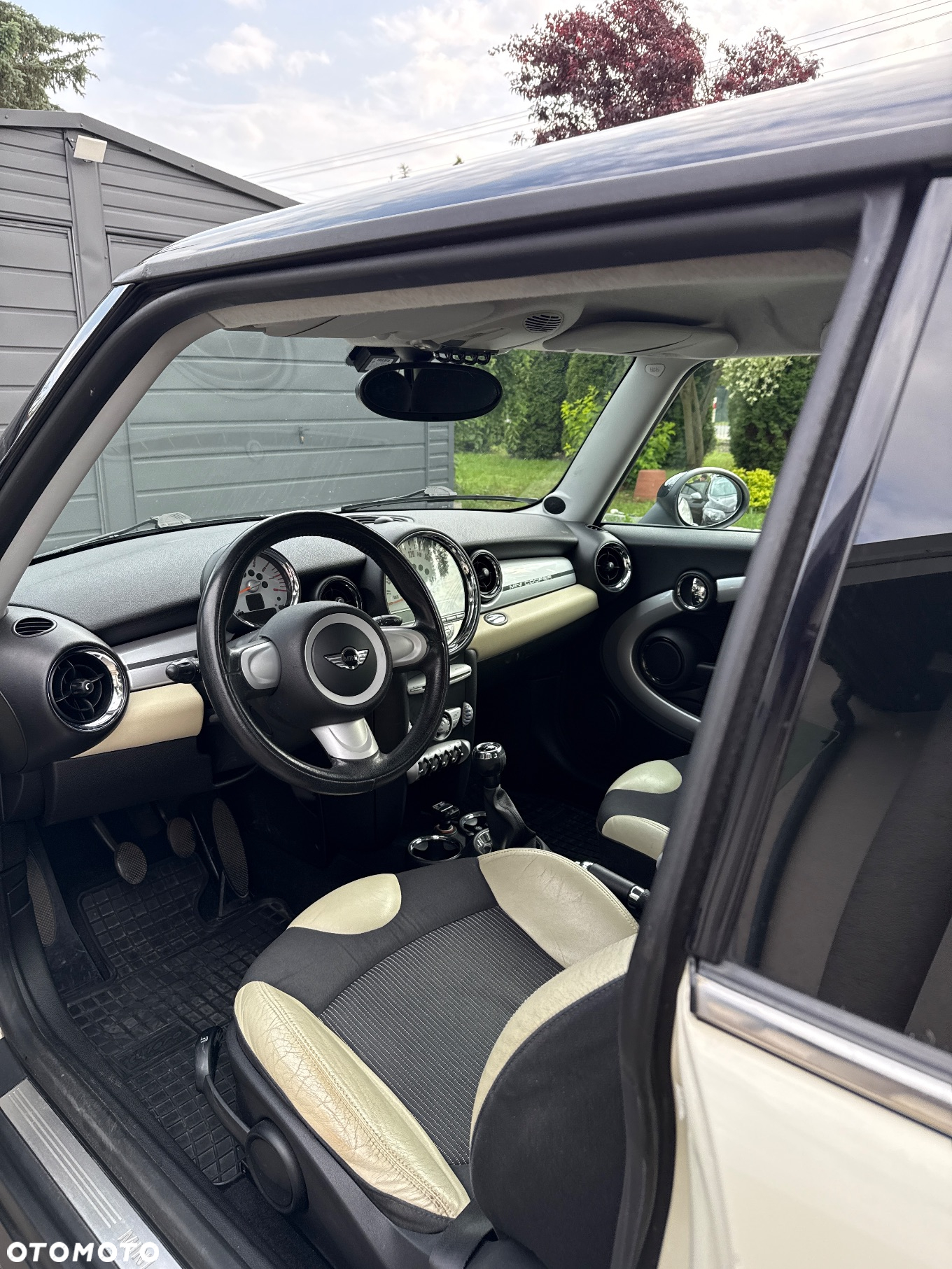 MINI Cooper Standard - 5