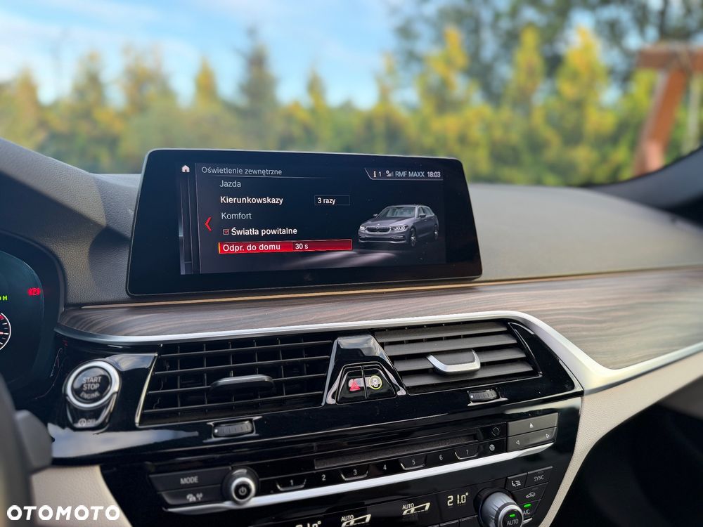 BMW Seria 5 530i xDrive GPF M Sport sport - 20