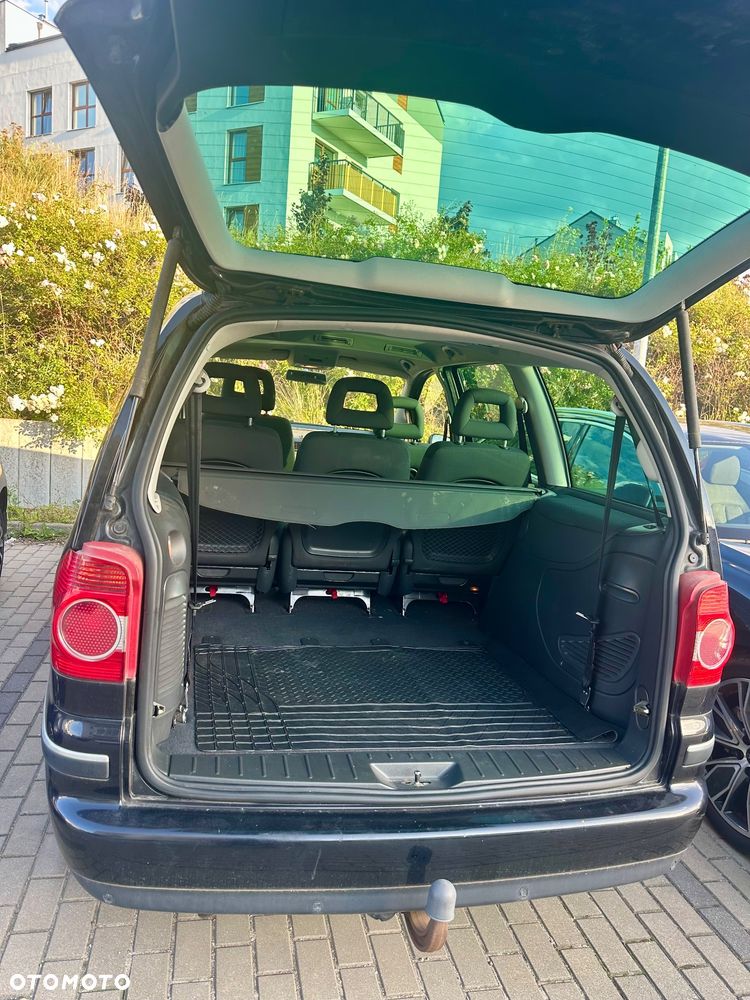 Volkswagen Sharan 2.8 V6 Highline - 7