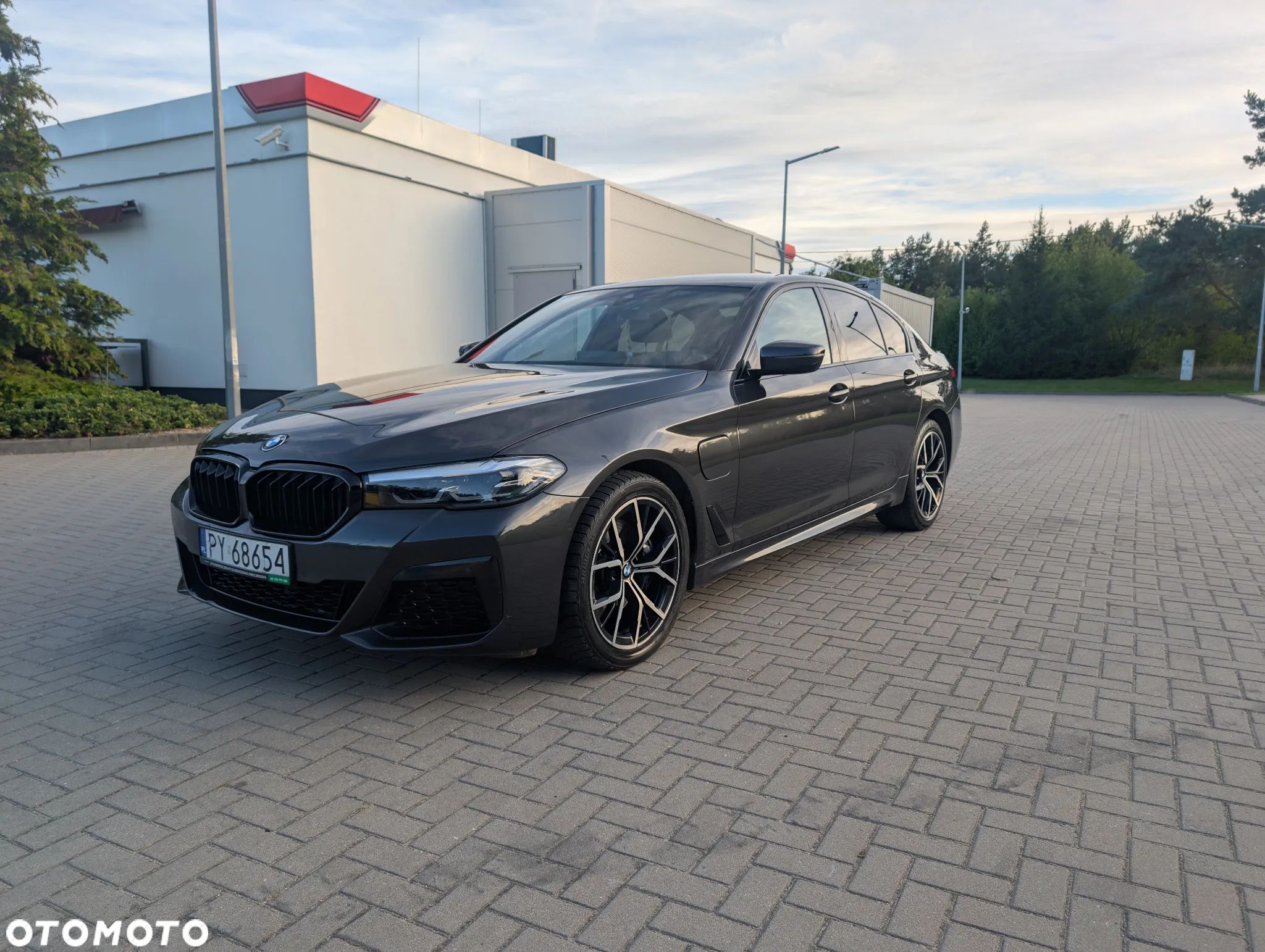 BMW Seria 5 - 1