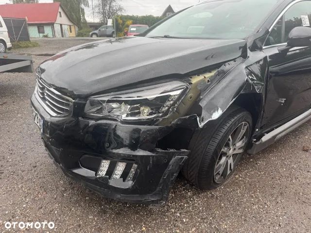Peugeot 508 RXH 2.0 HDi HYbrid4 - 35