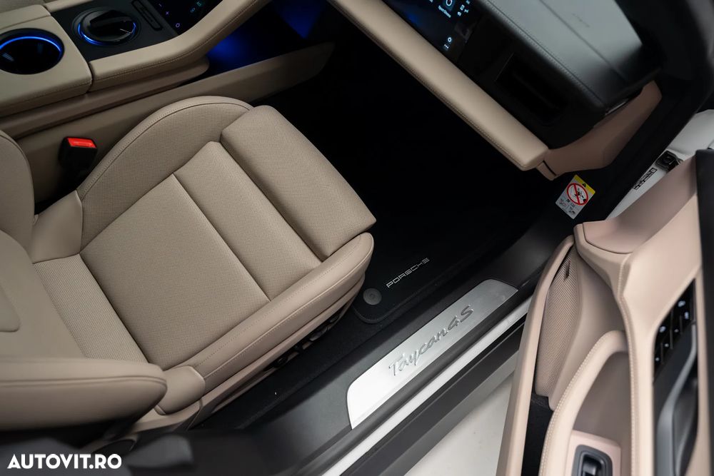 Porsche Taycan 4S Performancebatterie Plus - 27