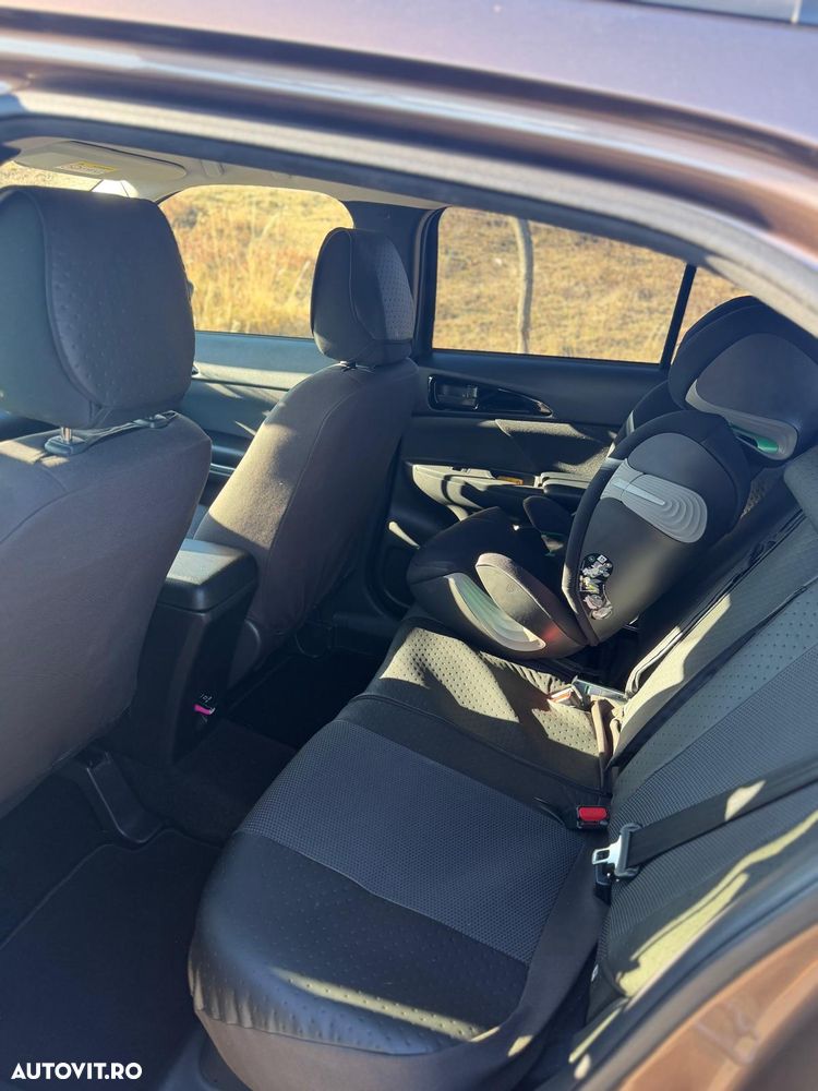 Mitsubishi Eclipse-Cross - 9