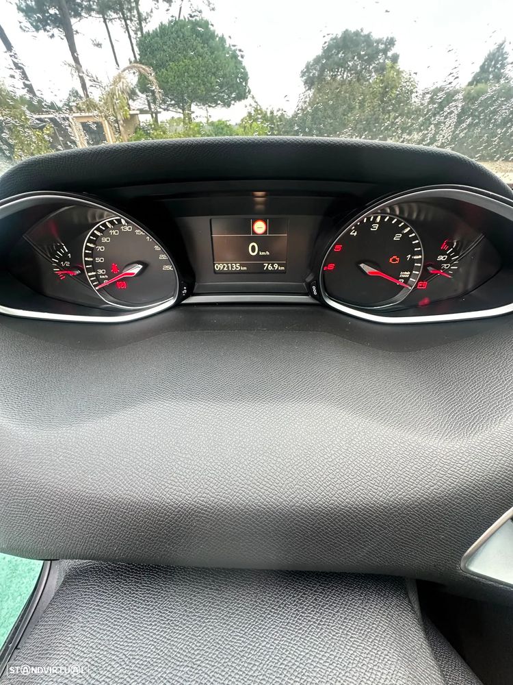 Peugeot 308 - 7