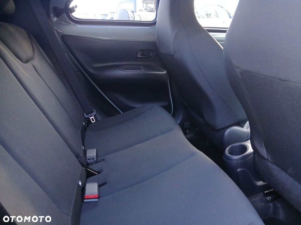 Toyota Aygo X - 10