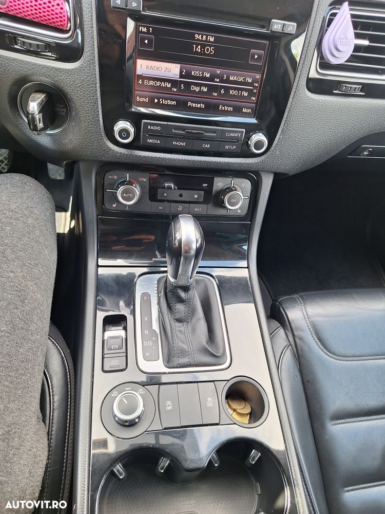 Volkswagen Touareg 3.0 V6 TDI BMT - 9