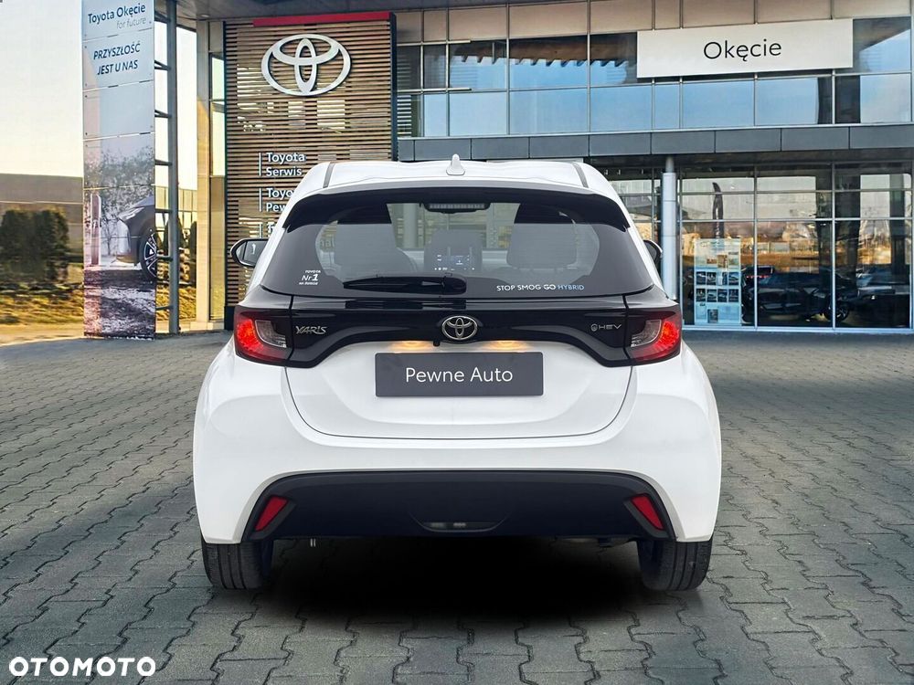 Toyota Yaris 2024 photo 4