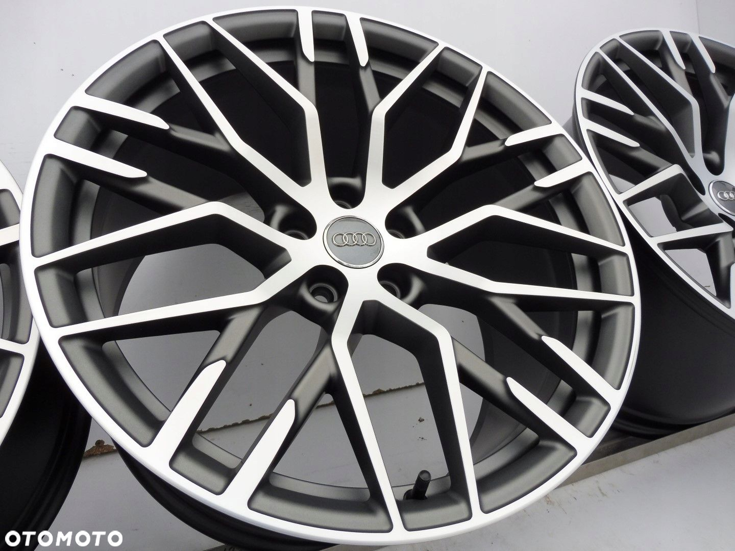 Felgi Audi R8 4S0601025G/C - 4
