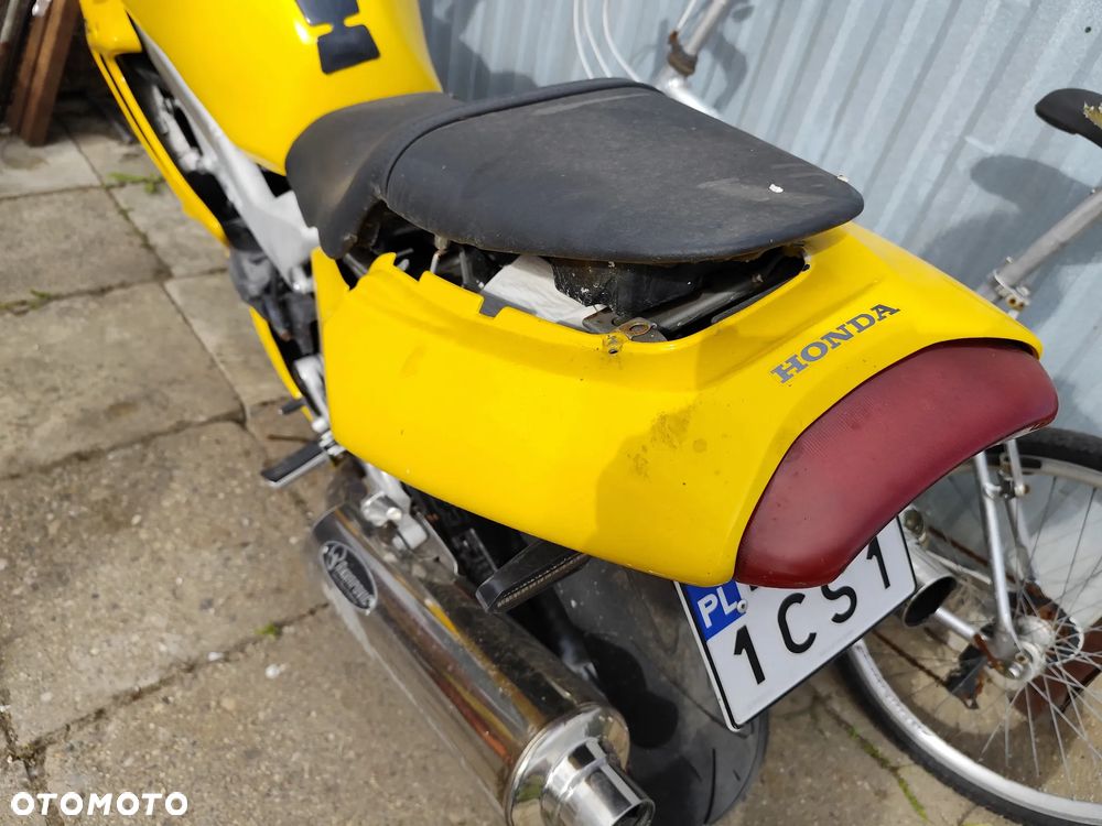 Honda VTR - 35