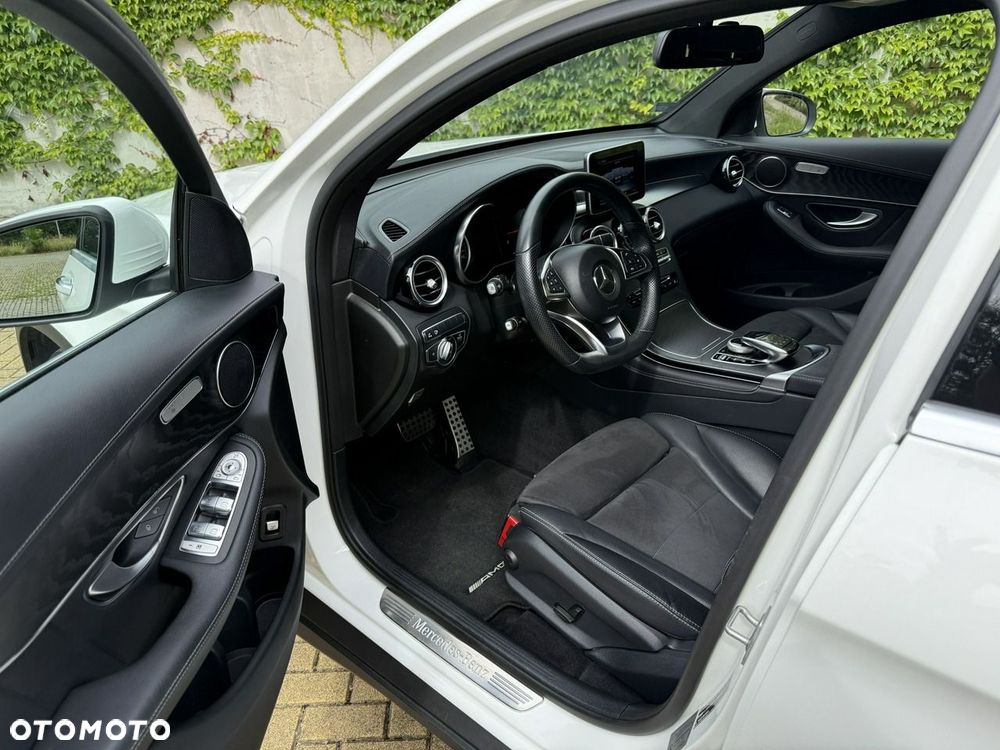 Mercedes-Benz GLC 220 d 4Matic 9G-TRONIC - 6