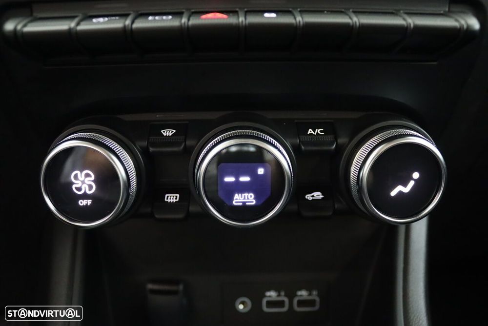 Mitsubishi ASX - 31