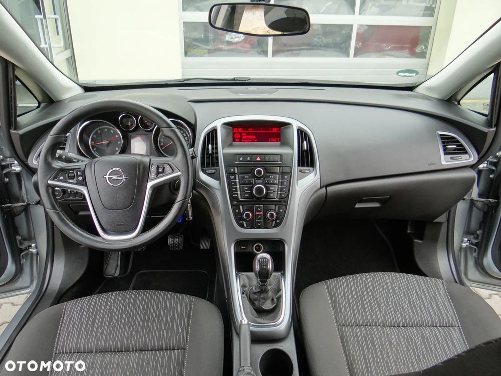 Opel Astra 1.4 EcoFLEX Edition - 24