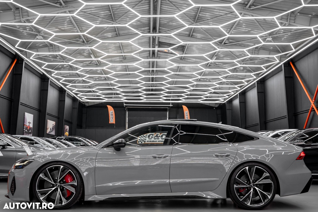 Audi RS7 quattro Tiptronic MHEV - 32