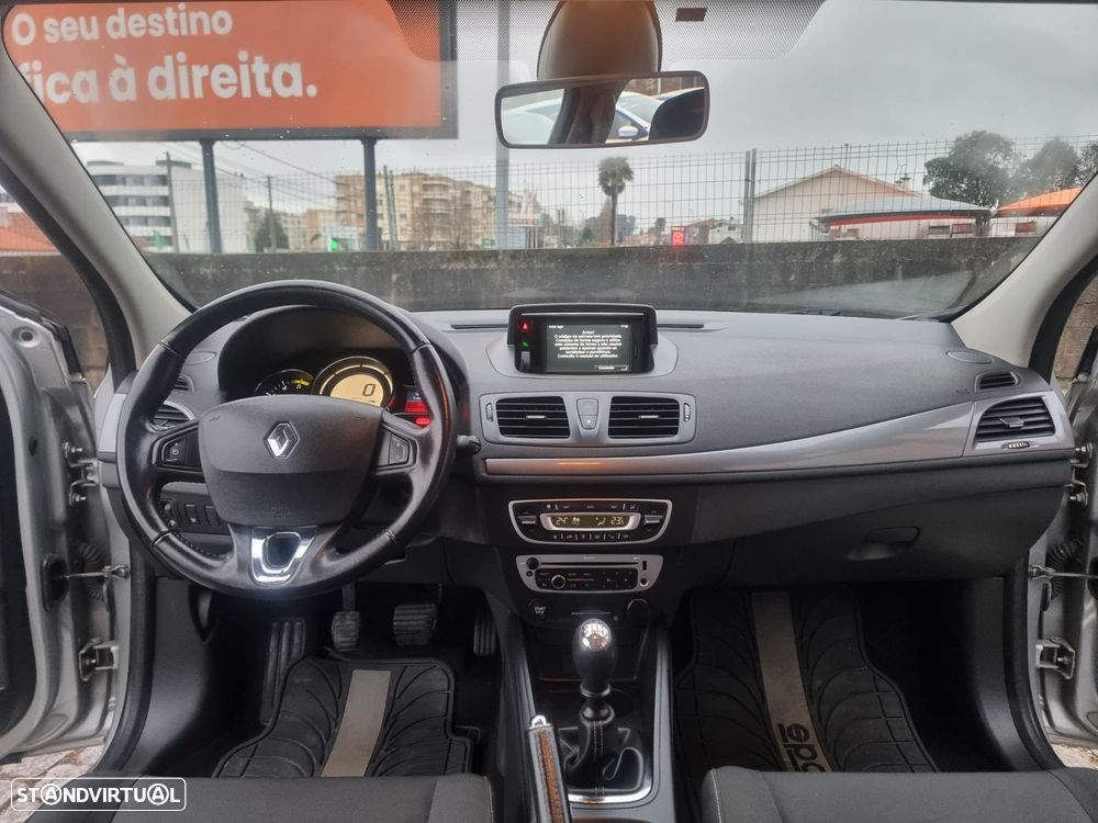 Renault Mégane Sport Tourer 1.5 dCi Confort SS - 8