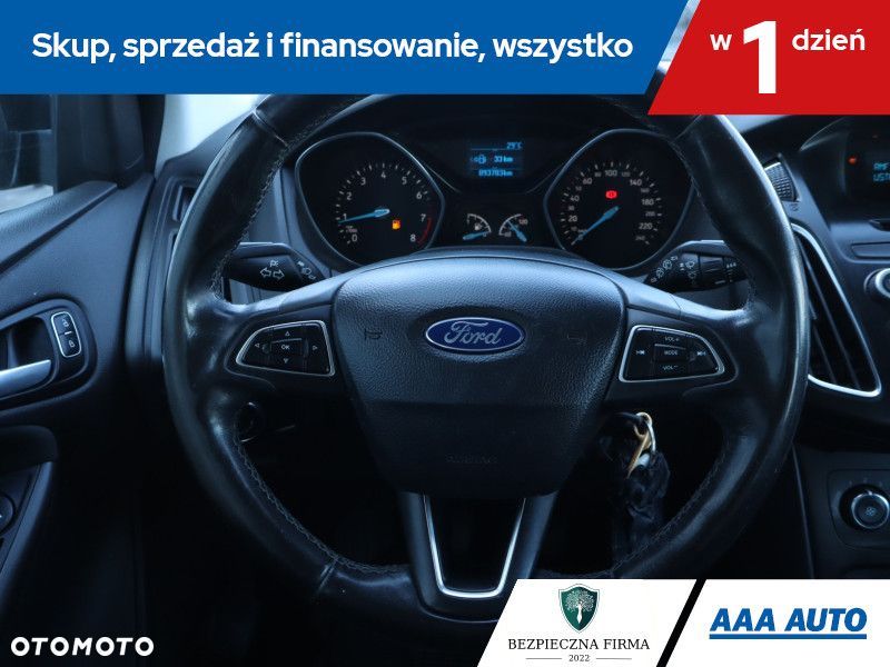 Ford Focus - 18