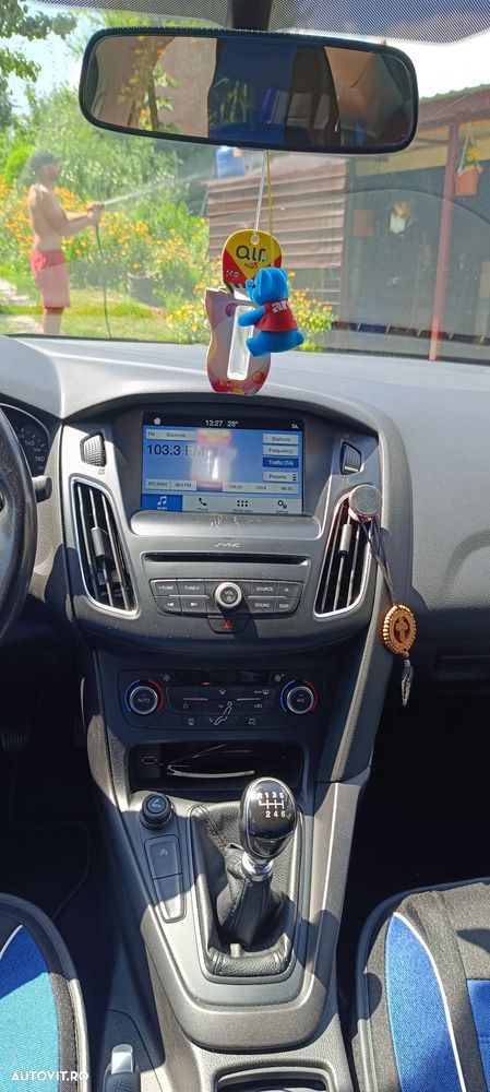 Ford Focus 1.0 EcoBoost Trend - 8