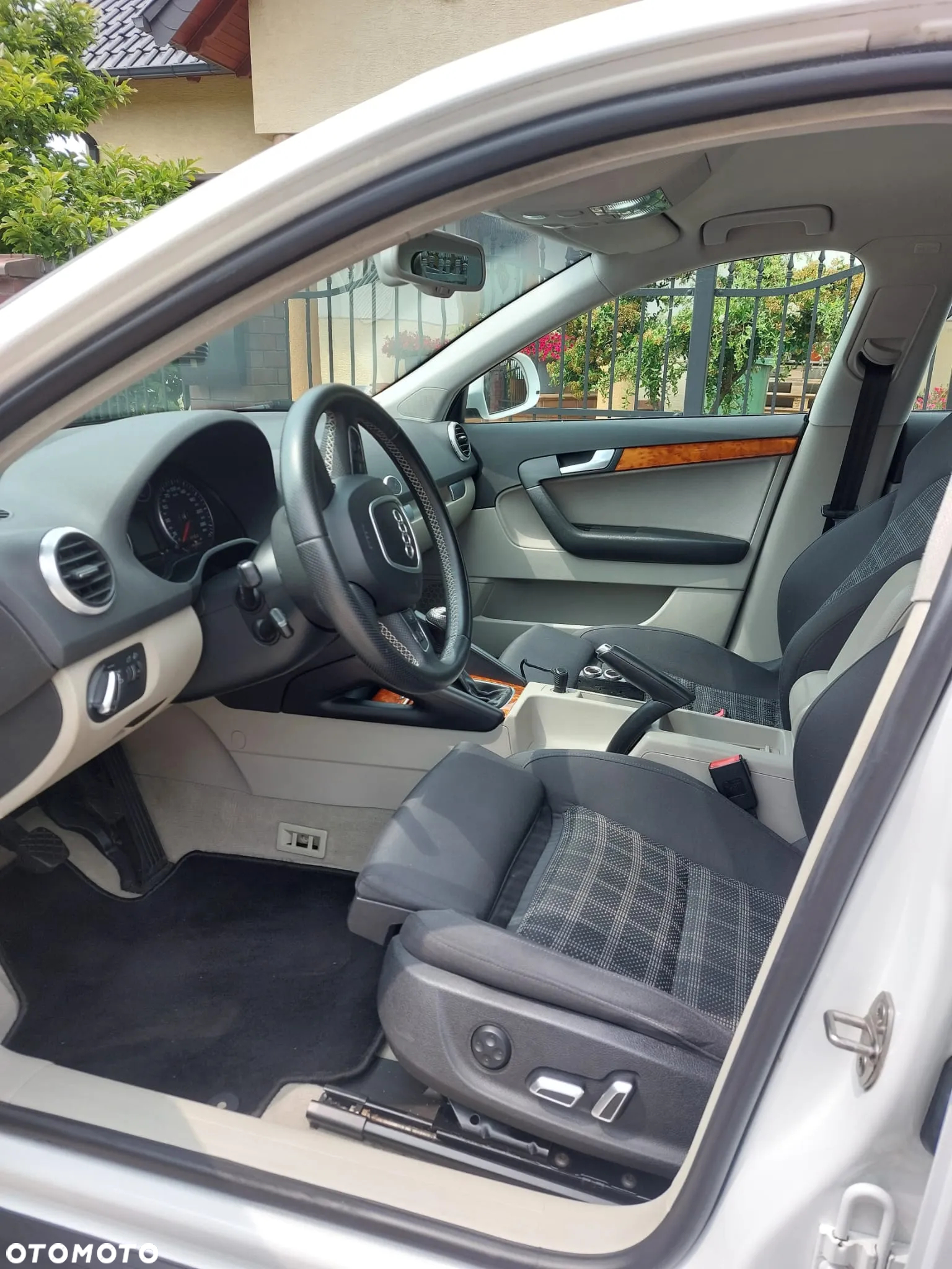 Audi A3 2.0 TDI DPF Ambiente - 12