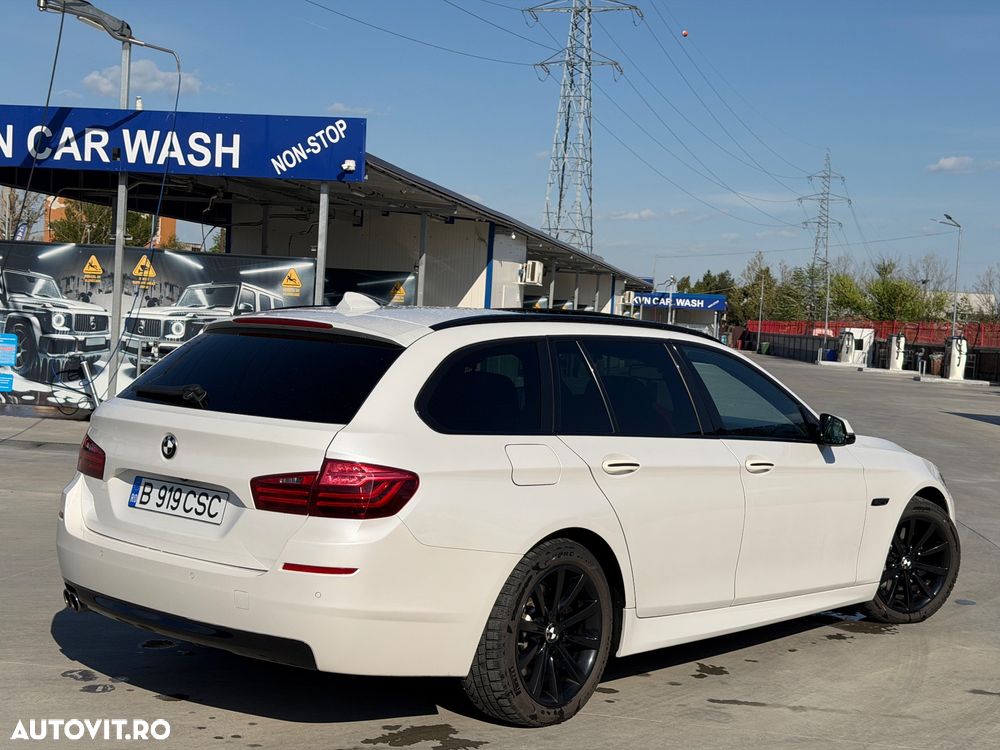BMW Seria 5 525d xDrive Aut. Luxury Line - 25