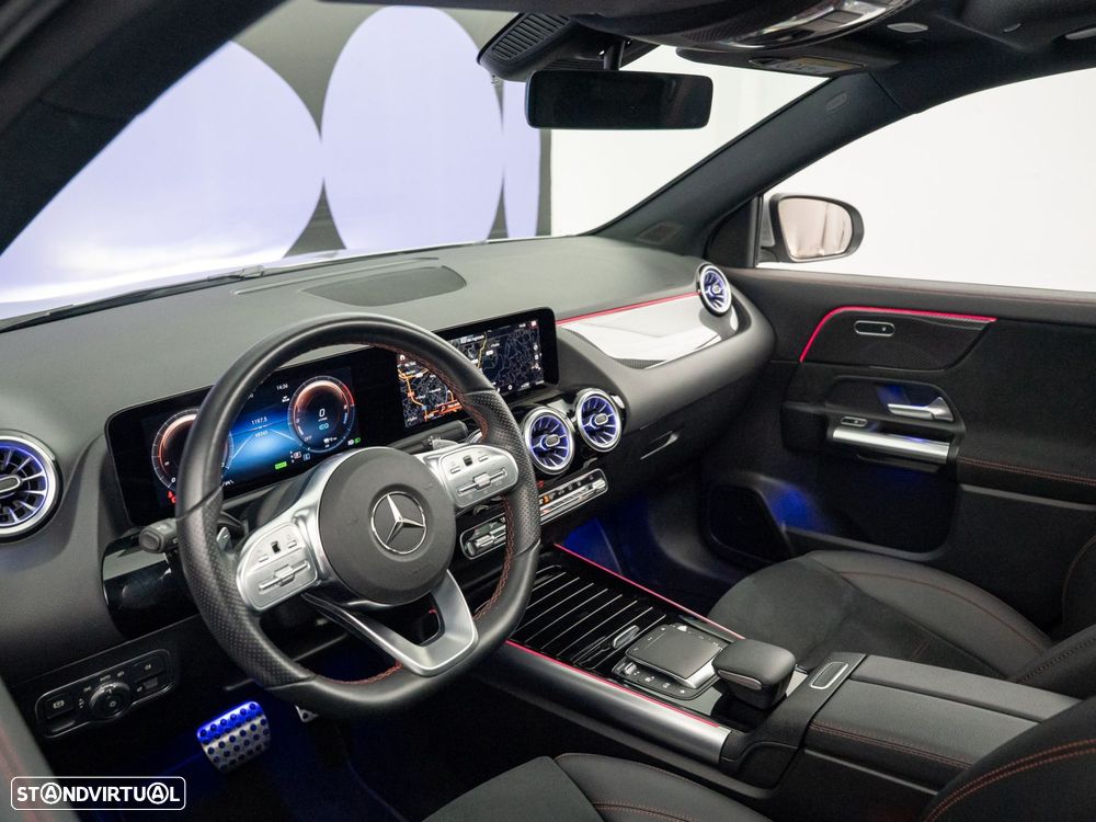 Mercedes-Benz GLA 250 e AMG Line - 15