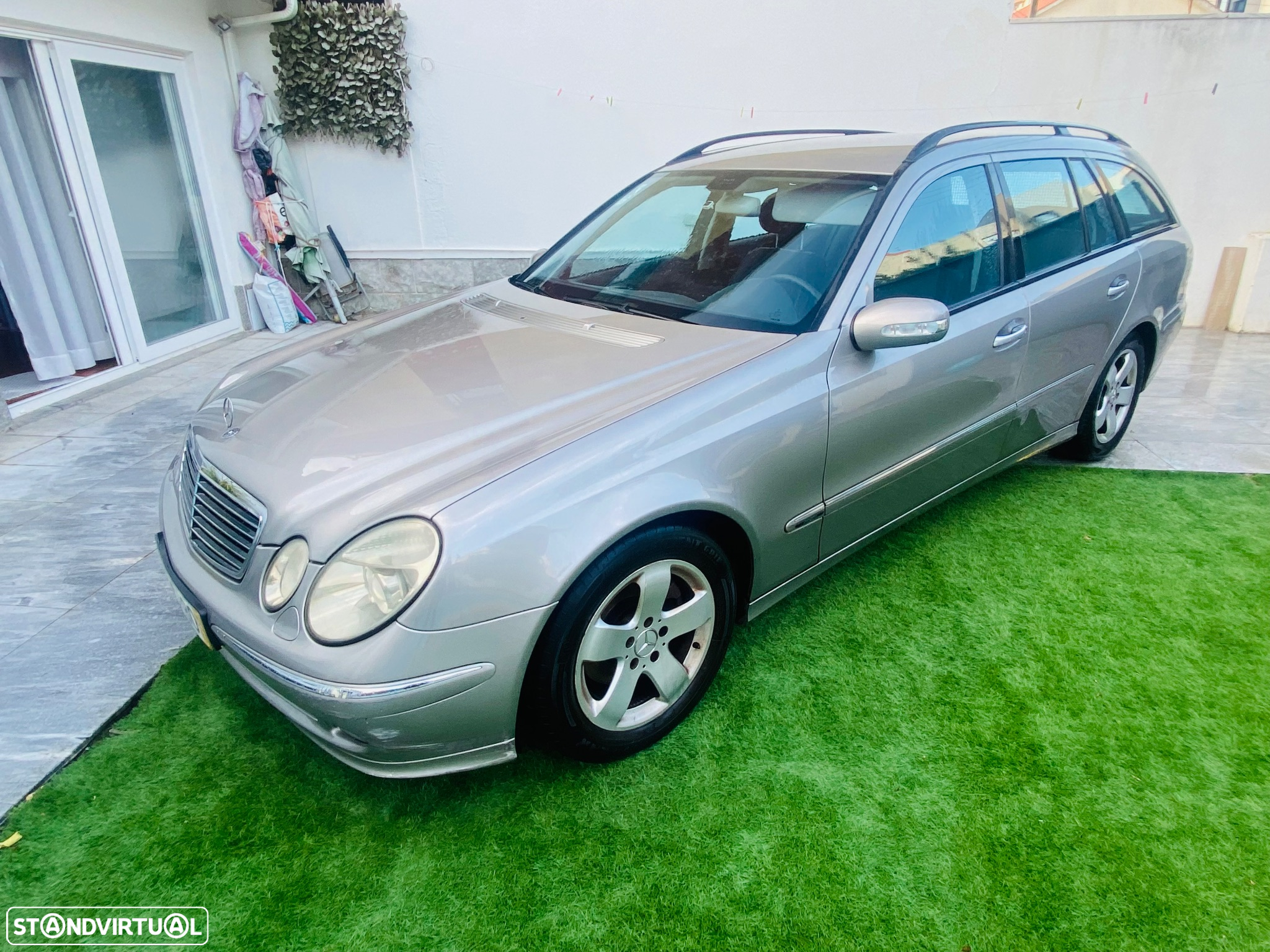 Mercedes-Benz E 220 CDi Avantgarde - 2