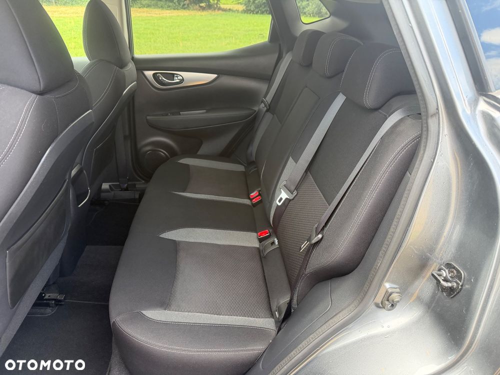 Nissan Qashqai 1.5 dCi DCT TEKNA - 15