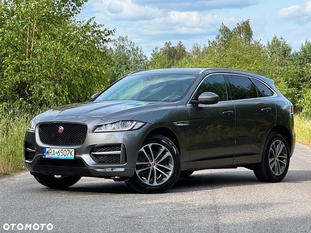 Jaguar F-Pace 35t AWD Prestige - 4