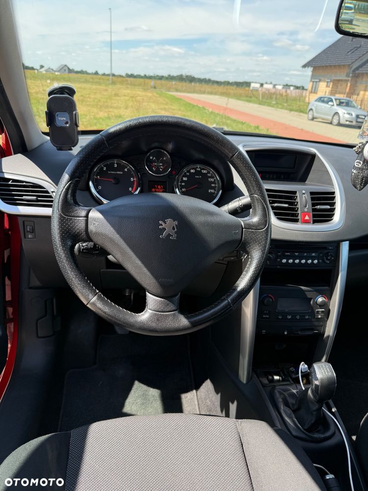 Peugeot 207 - 19
