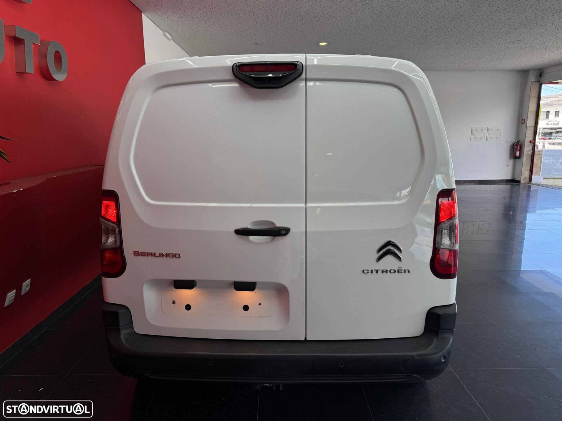 Citroën Berlingo 1.5 BlueHDi M Shine Pack - 4