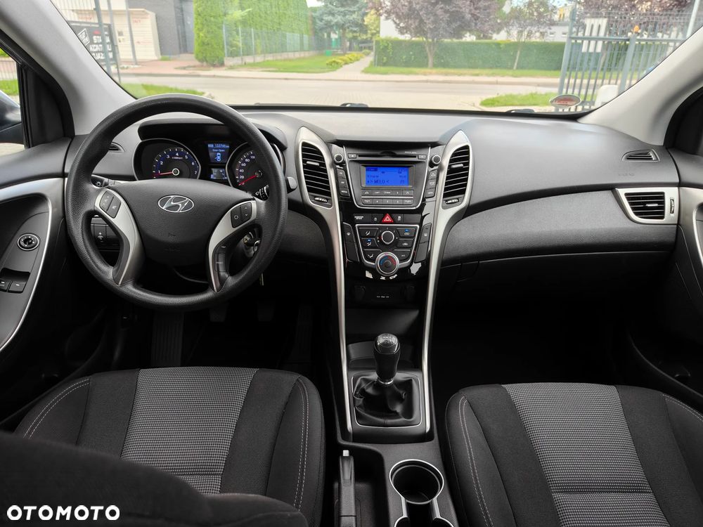 Hyundai i30 1.4 Style - 27