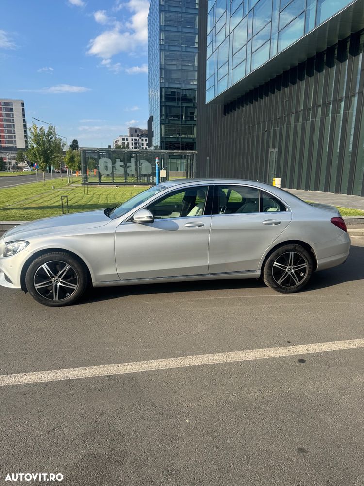 Mercedes-Benz C 250 d 4Matic 9G-TRONIC - 2