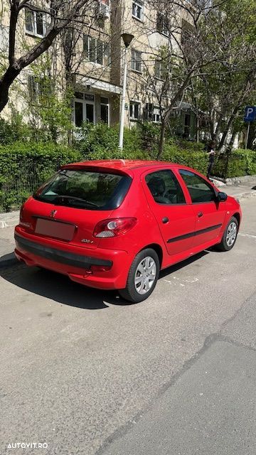 Peugeot 206+ 75 Street Racing - 8