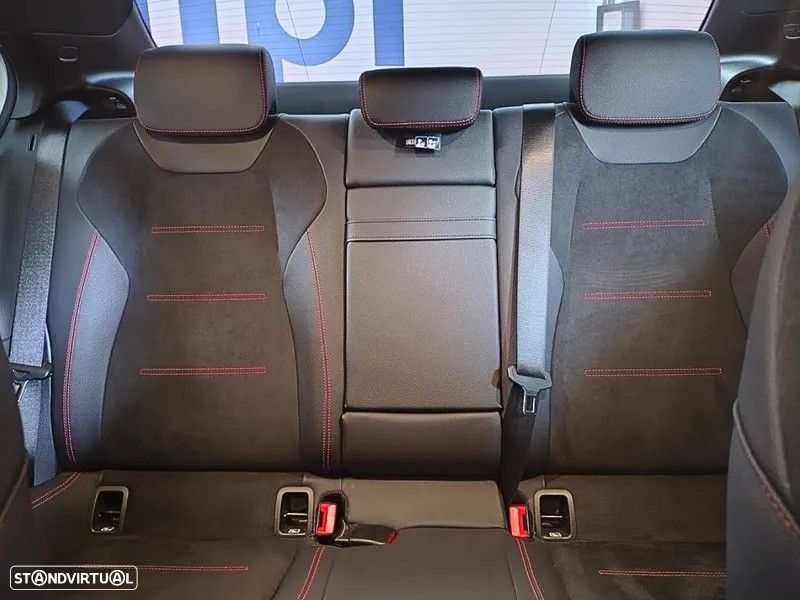 Mercedes-Benz A 250 Limousine e - 24