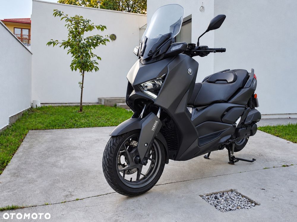 Yamaha X-max