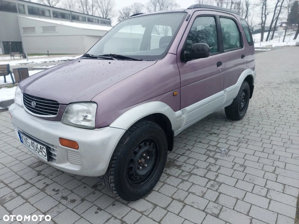 Daihatsu Terios CX - 1