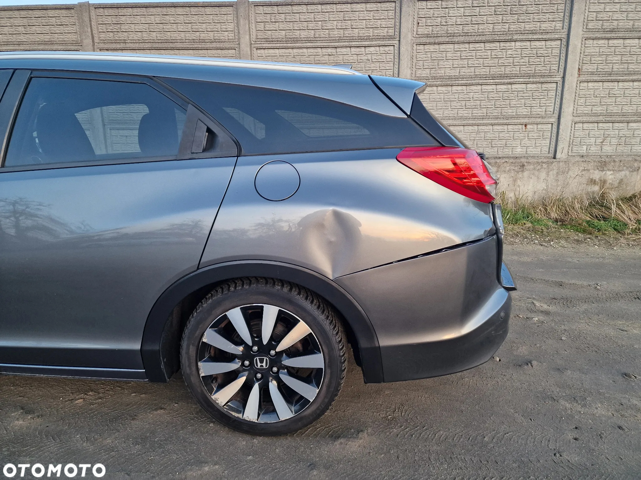 Honda Civic Tourer 1.6 i-DTEC Lifestyle - 27