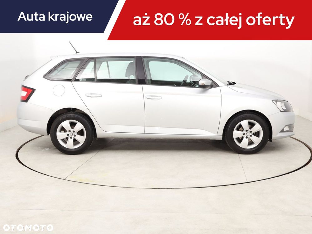 Skoda Fabia - 8