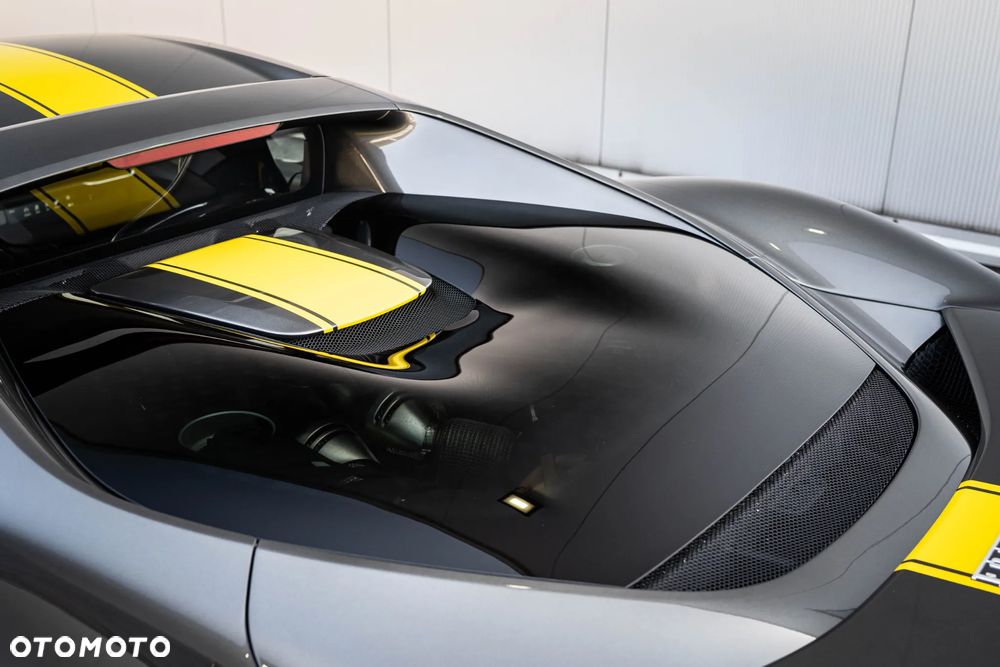 Ferrari 296 GTB - 12