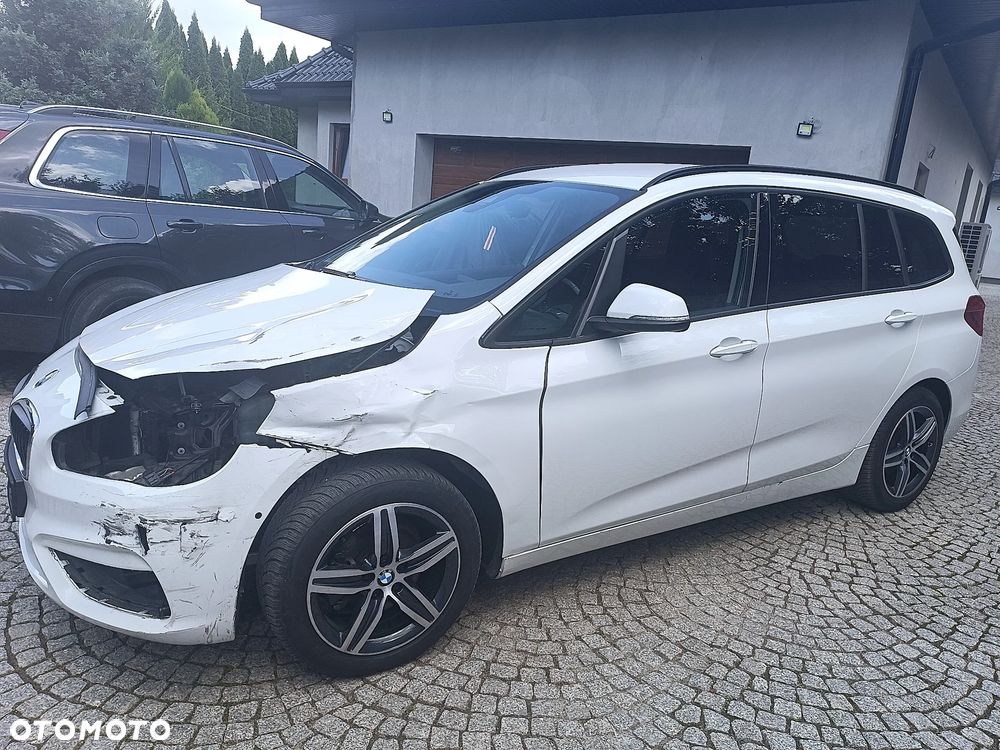 BMW Seria 2 218d Sport Line - 6