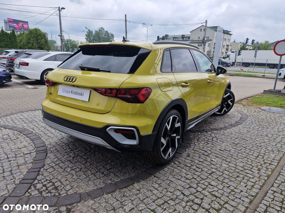 Audi A3 Allstreet - 8